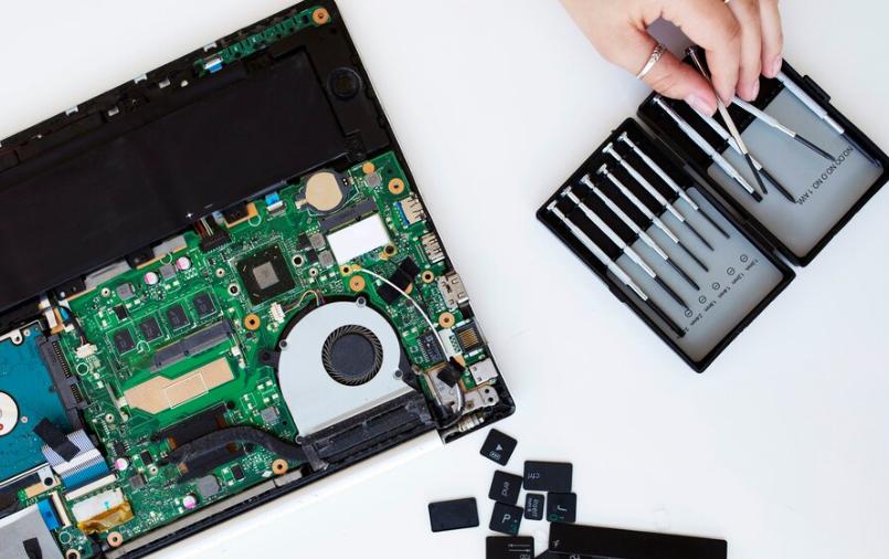 screwdriver for laptop